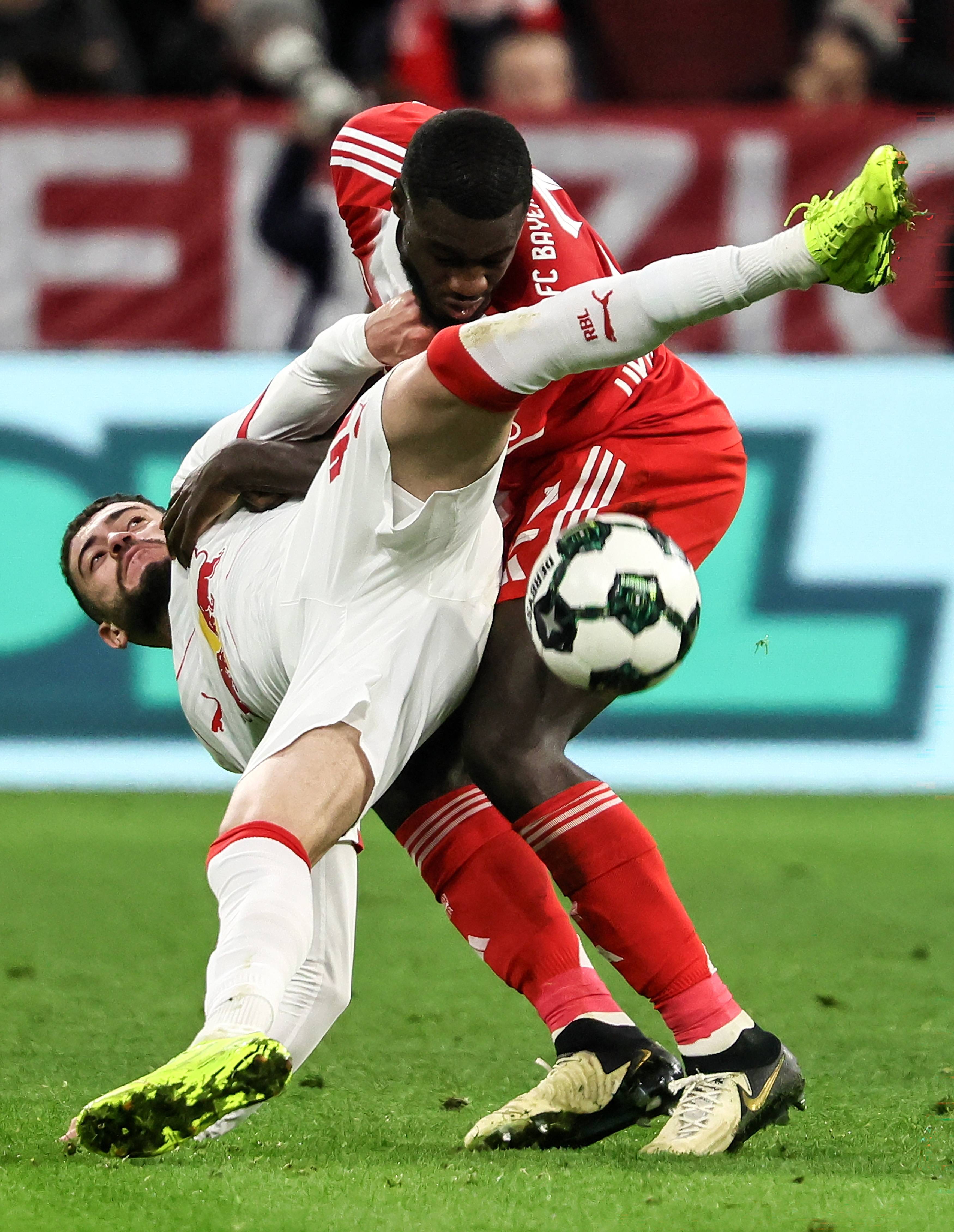 （外代二线）足球——德国杯：拜仁晋级半决赛