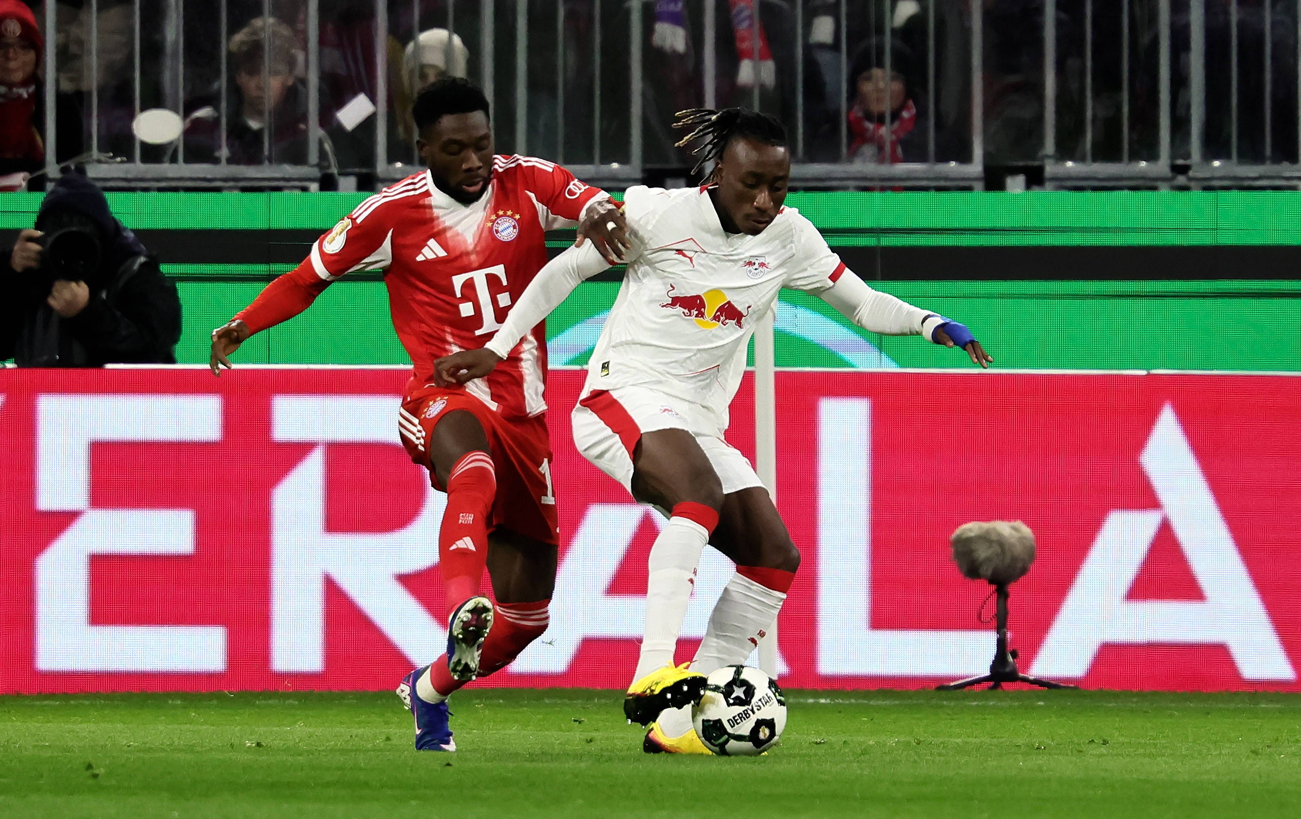 （外代二线）足球——德国杯：拜仁晋级半决赛