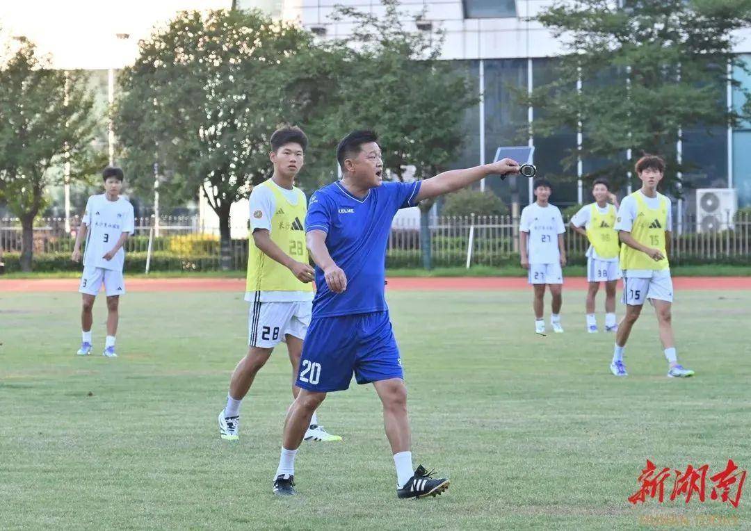 永州点球大战胜长沙挺进决赛，湖南足球裂变曝光！