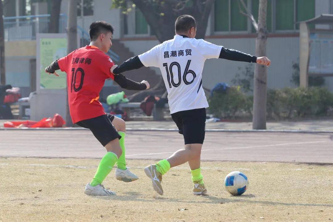 足球贺岁，快乐同行！中山梅县快乐足球队贺岁赛快乐上演