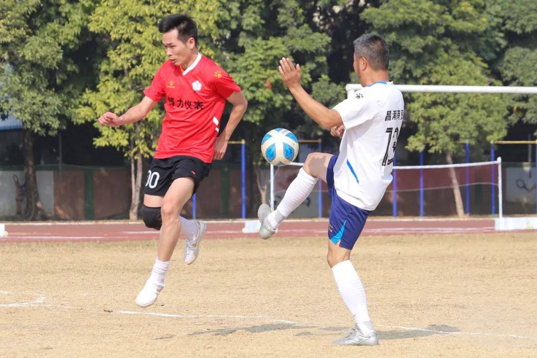 足球贺岁，快乐同行！中山梅县快乐足球队贺岁赛快乐上演