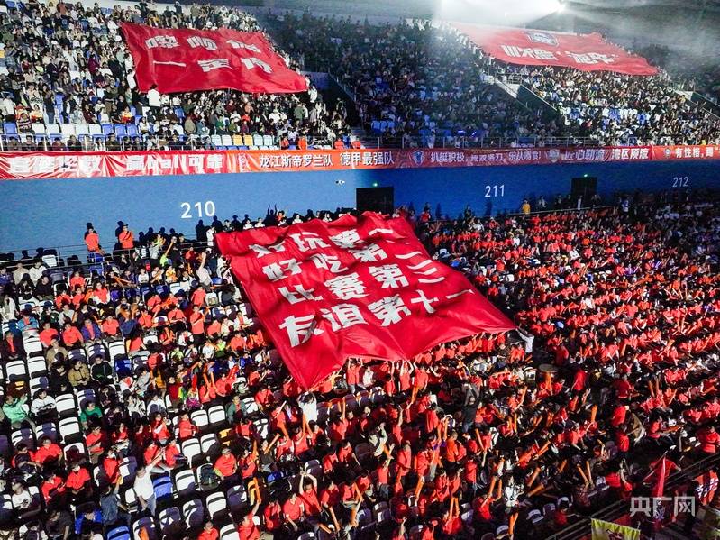 佛山顺德“德甲”足球联赛开幕式暨揭幕战激情打响