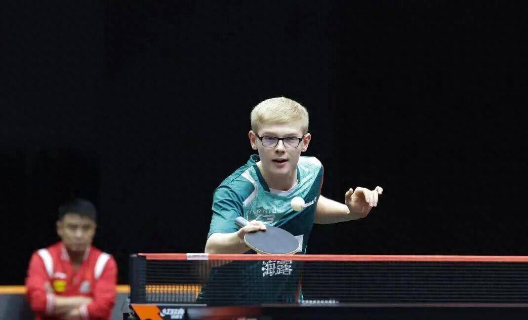 乒乓球总决赛：1-4勒布伦，无缘男单8强，新科世界杯季军被淘汰！