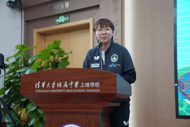 WTT总决赛首日赛程：国乒8人出战，王楚钦1天2赛，央视俩频道直播