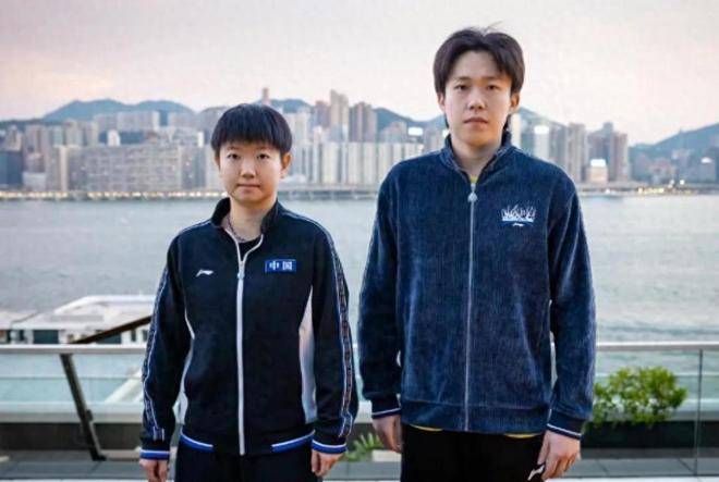 WTT总决赛首日赛程：国乒8人出战，王楚钦1天2赛，央视俩频道直播