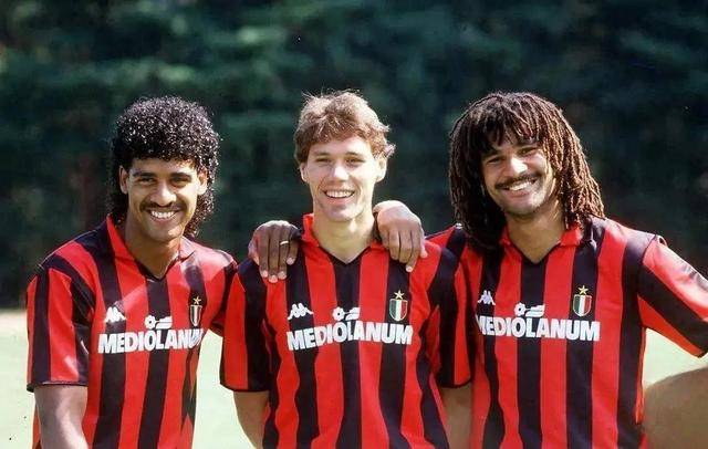 痛批枪车之战！63岁荷兰传奇古利特直言不讳：现在的足球太难看了