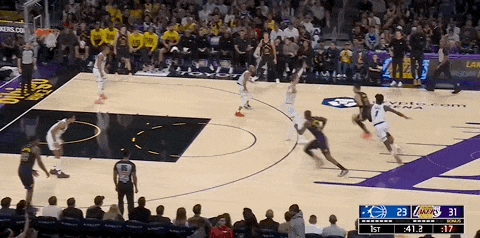 刚刚！东契奇拒投绝杀球！詹姆斯无奈，绝杀失败...