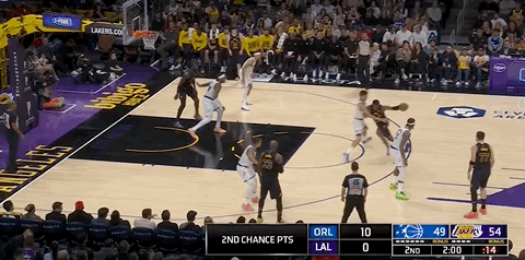 刚刚！东契奇拒投绝杀球！詹姆斯无奈，绝杀失败...