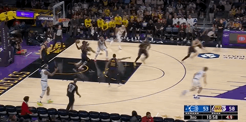 刚刚！东契奇拒投绝杀球！詹姆斯无奈，绝杀失败...