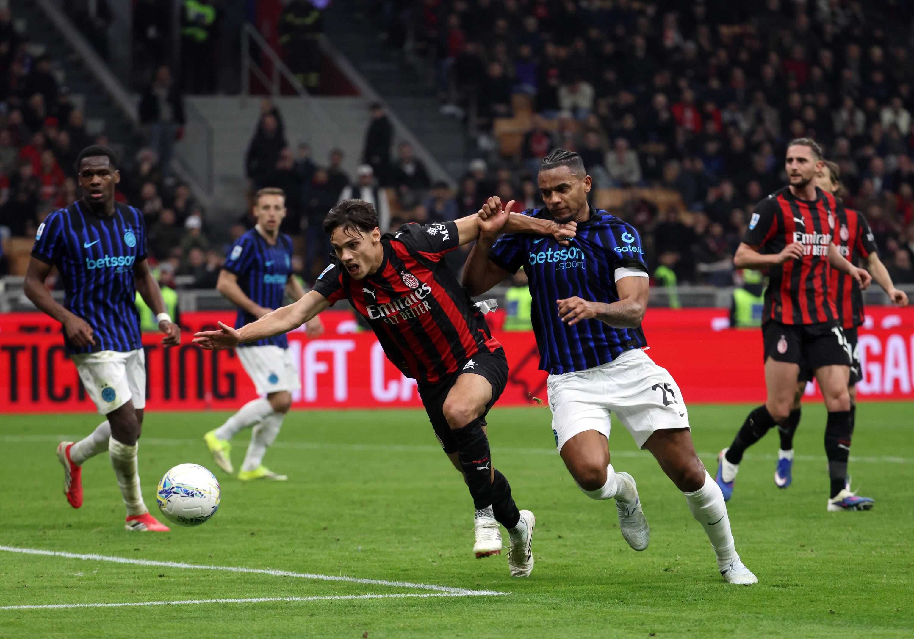 （外代二线）足球——意甲联赛：AC米兰胜国际米兰