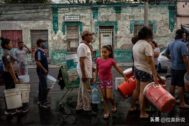 世界杯成照妖镜！墨西哥城市流出褐色液体，贫困社区在喝脏水